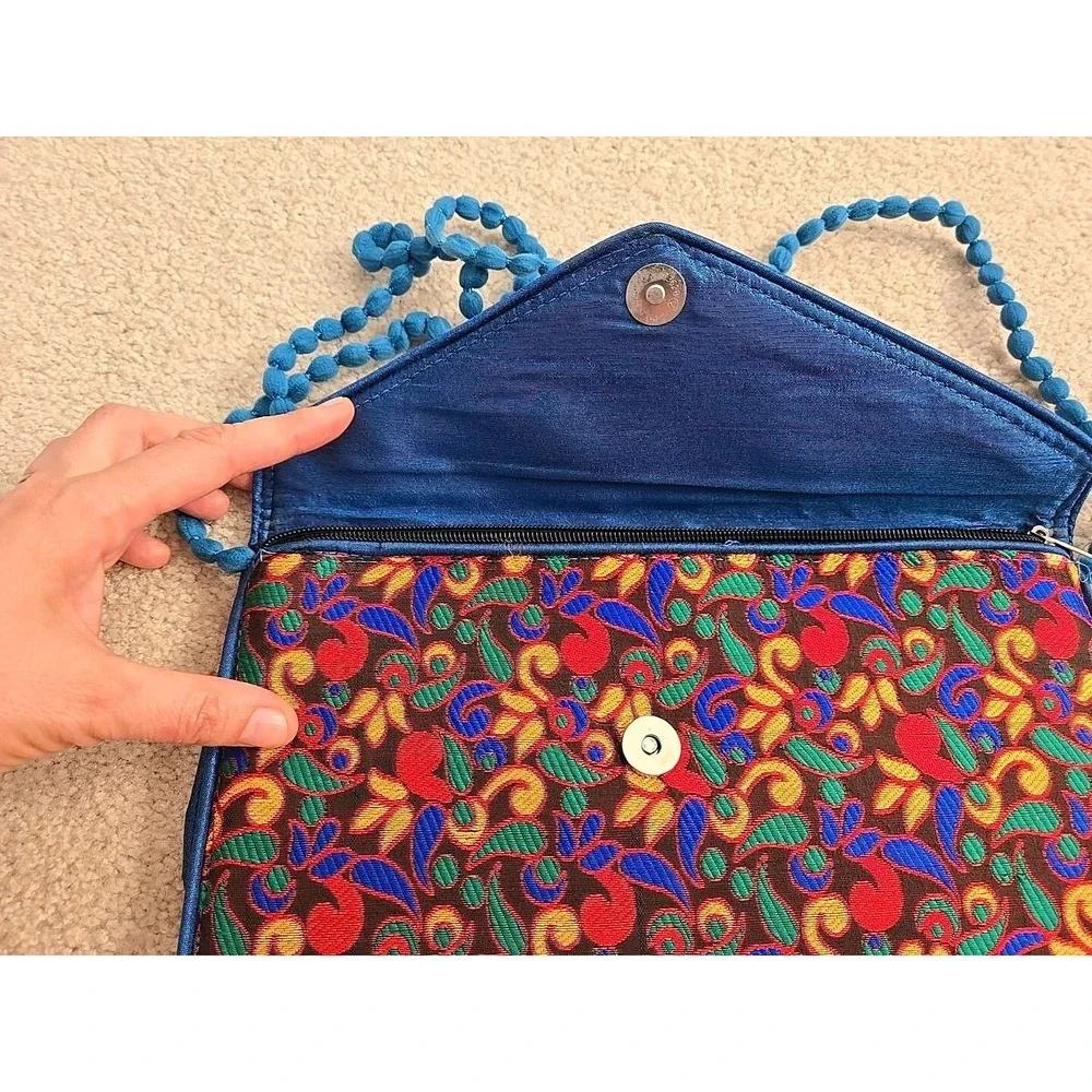 NWOT BAG INDIAN HANDBAG PURSE MULTICOLOR GIFT BAG EMBROIDERED WEDDING‎ CLUTCH